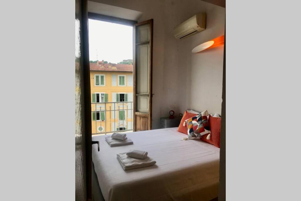 Sunny Top Floor In San Frediano 피렌체 외부 사진